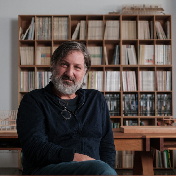 O αταξινόμητος αρχιτέκτονας Smiljan Radić Clarke (Αρχιτεκτονικά Νέα 12)