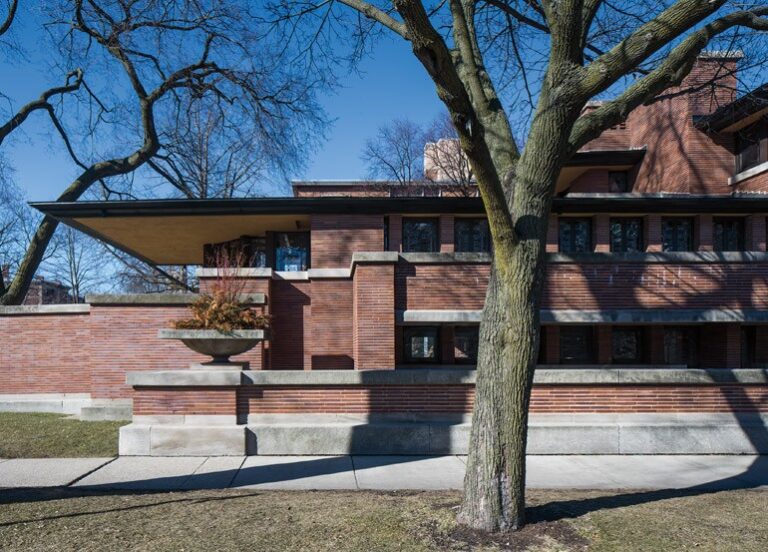 3.-Robie-House-_large-768x552.jpg